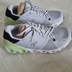 On Running Light Cloudflyer Gray and Mint Sneakers